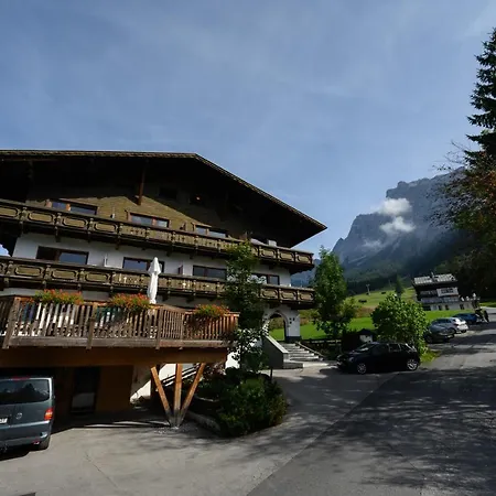 Sonnenburg *